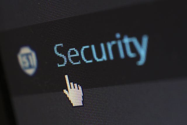 Masa Depan Keamanan Digital: Breakthrough Baru dalam Pengeboman Sinyal AI
